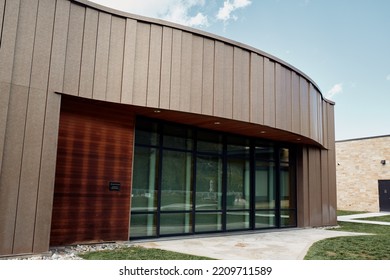 Twin Lakes, Colorado - September 16th, 2022: Exterior Of Pitkin County Library In The Town Of Aspen, Colorado