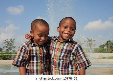 African American Twins Images Stock Photos Vectors Shutterstock