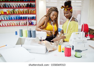 3,203 Black Women Sewing Machine Images, Stock Photos & Vectors ...