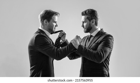 two angry businessmen fighting and arguing on businessmeeting have business competition, leadership.