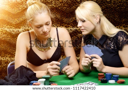 card game play strip Wolrd bigest boobs