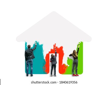 Two brothers and a sister paint an imaginary house with different colors