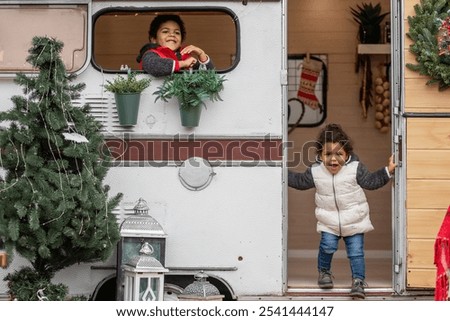 Similar – Foto Bild Gemütlicher Familien-Weihnachtsmoment mit passenden Outfits