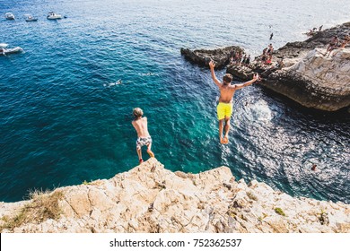 25,437 Diving cliff Images, Stock Photos & Vectors | Shutterstock
