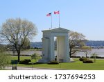 Two countries flags on the monument  in Peace Arch Park