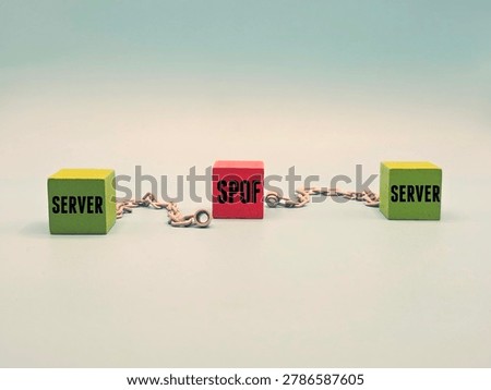 Two cubes labeled SERVER linked by chain symbolize SPOF risk in cyber incident resiliency. Concept highlights detection, attack prevention, high availability, backup,and concurrent maintainable setup