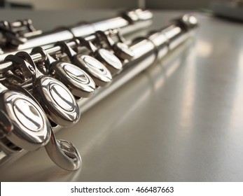 two flutes