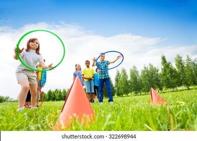 278,297 Kids outdoor games Images, Stock Photos & Vectors | Shutterstock