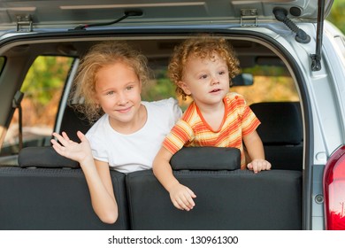 Happy Children Getting Ready Road Trip Stock Photo 505103632 