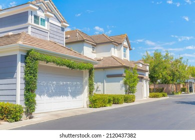Two houses with attached garage at Ladera Ranch in California