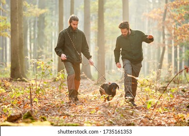 229,669 Hunters Forest Images, Stock Photos & Vectors | Shutterstock