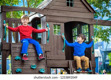 childrens playing house