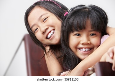 Two Little Girl Showing Their Affection Stock Photo 35911153 | Shutterstock