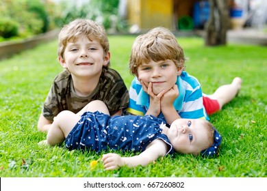 6,519 Brother and sister kiss Images, Stock Photos & Vectors | Shutterstock