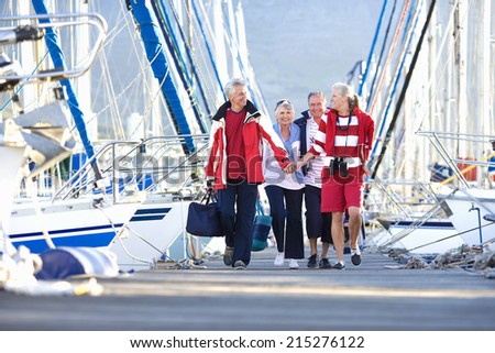 Similar – Yachten und Boote, die in einem Hafen liegen.