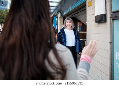 489 Woman waving door Images, Stock Photos & Vectors | Shutterstock