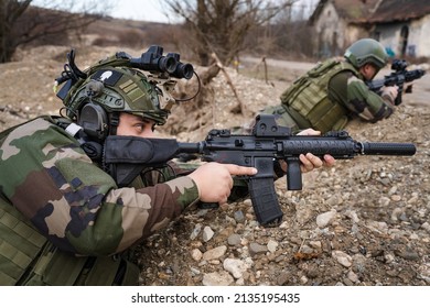 7,053 Mercenaries rifles Images, Stock Photos & Vectors | Shutterstock