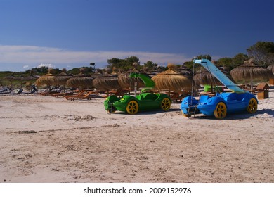 410 Slide pedal boat Images, Stock Photos & Vectors | Shutterstock