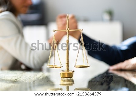 Two People Competing In Legal Fighting In Law Court In Corporate Battle Stockfoto © 