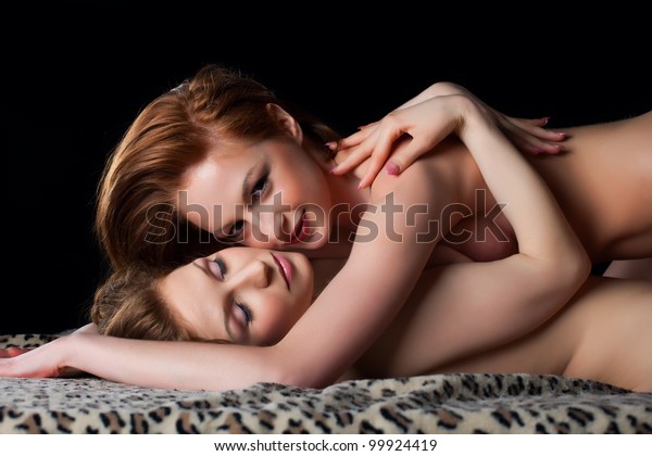 Nude Lesbian Photoshoot