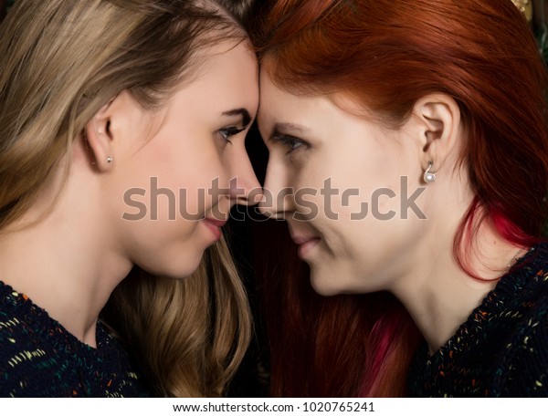 Kissing redhead lesbians Girl/Girl Scene