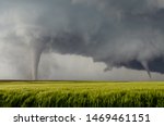 Two tornadoes at once in Kansas