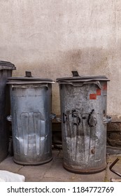 Featured image of post Vintage Galvanized Trash Can : Carefully manufactured from prime, heavy gauge galvanized steel.