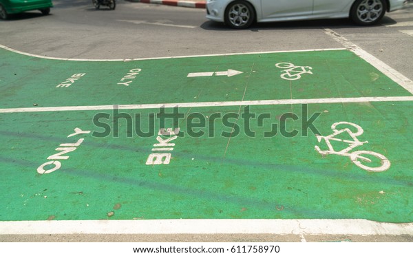 Two way green bike\
lane