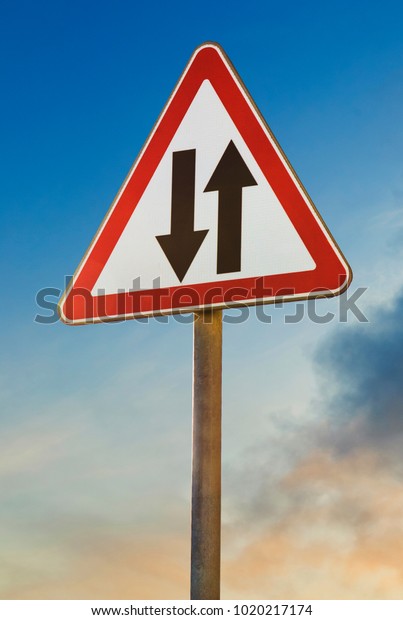 two way traffic road sign\
close up