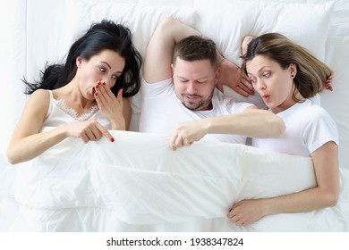 Familie orgie 62 Ảnh vector và hình chụp có sẵn Shutterstock