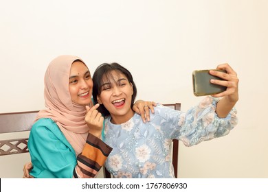 Malay Girl Selfie Stock Photos Images Photography Shutterstock