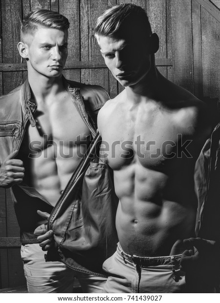 Young Men Gorgeous Bodies Young Men Gorgeous Bodies
