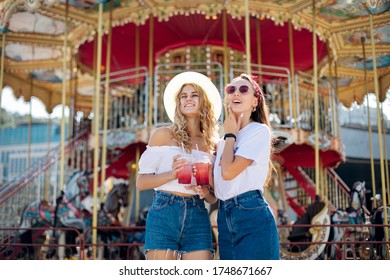 10,046 Two girls mirror Images, Stock Photos & Vectors | Shutterstock