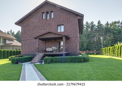 4,540 Old 2 story house Images, Stock Photos & Vectors | Shutterstock