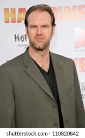 Tyler Mane At The Los Angeles Premiere Of 