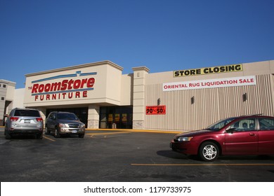 Store Bankrupt Images Stock Photos Vectors Shutterstock