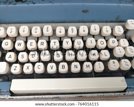 The Type Writter