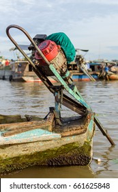 A typical Asian engine mounted on a boat on a console suspension