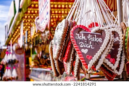 typical bavarian ginger bread heart - translation: I love you
