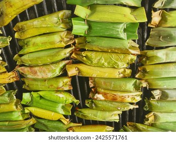 A typical Indonesian food from South Sumatra is pempek lenggang which is served grilled and wrapped in banana leaves and eaten with vinegar sauce with a combination of sweet kexap, prawn ragu and chil