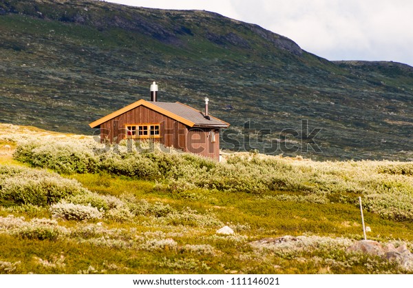 Typical norwegian\
house in remote\
location