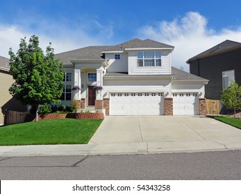 Typical Residential Tract House In Suburban Colorado In The Suburbs Of Denver