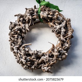 Typical Rustic Flower Wreath - Photo