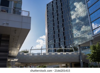 Tysons Corner Center Street Pedestrian Overpass