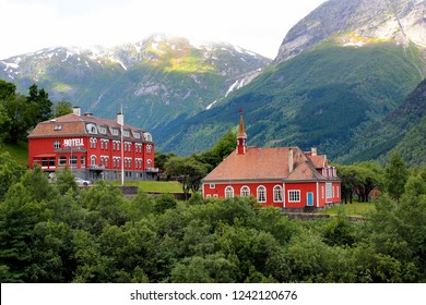 Tyssedal, Norway - June 22, 2018: View Of Tyssedal Hotel, An Exceptional Boutique Hotel Near Hardangerfjord, Dating Back To 1912. Tyssedal Is The Base Village For Hikes To Trolltunga.