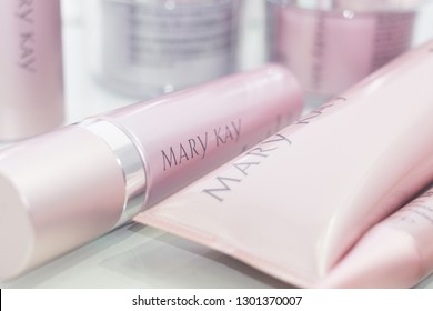 Mary Kay Imagenes Fotos De Stock Y Vectores Shutterstock