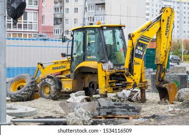 Tyumen, Russia - October 14, 2019: Broken Bulldozer City Construction. Broken Machinery Unfinished Construction