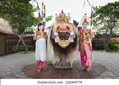 UBUD, BALI, INDONESIA - APRIL 01: Barong Dance show, the traditional balinese performance on April 01, 2011 in Ubud, Bali, Indonesia.