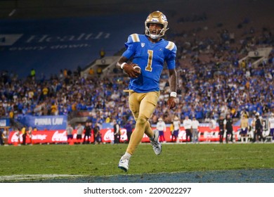 UCLA Quarterback Dorian Thompson-Robinson (1) Runs To Score A Touchdown During An NCAA College Football Game Friday, Sept. 30, 2022, In Pasadena, Calif. 