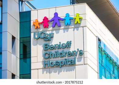 UCSF Benioff Children's Hospital Sign On The Facade Hospital System Building - San Francisco, California, USA - 2021